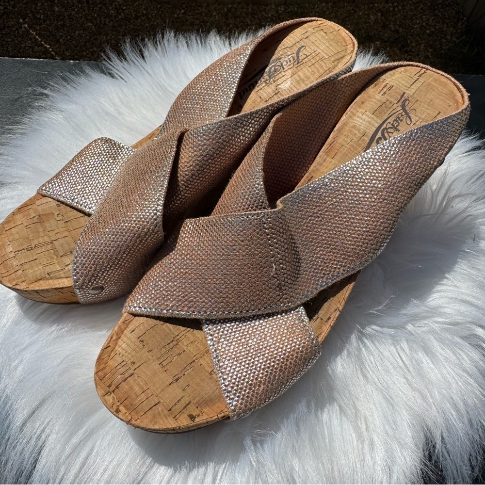 Lucky Brand Heels Womens 7M LK Miller2 Cork Wedge Sandals Pink Fabric Slip On